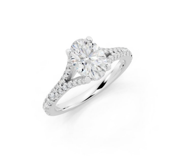 Split Shank Oval Lab-Grown Diamond Centre Ring